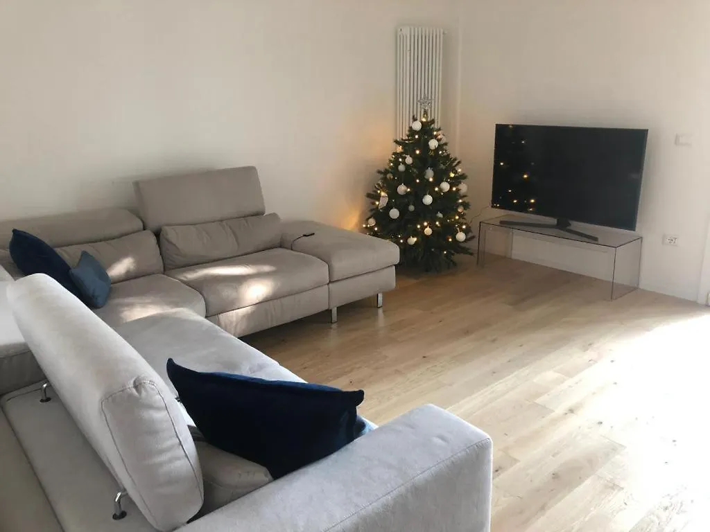 Cairoli Apartment Riccione 0*,