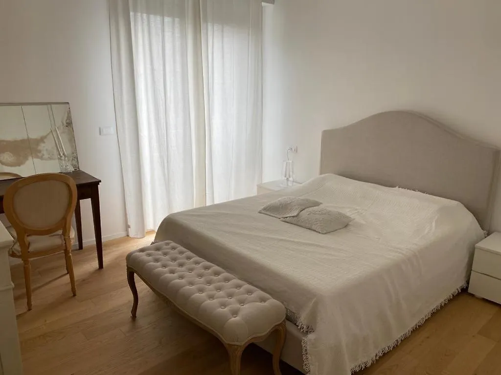 Cairoli Apartment Riccione Italy