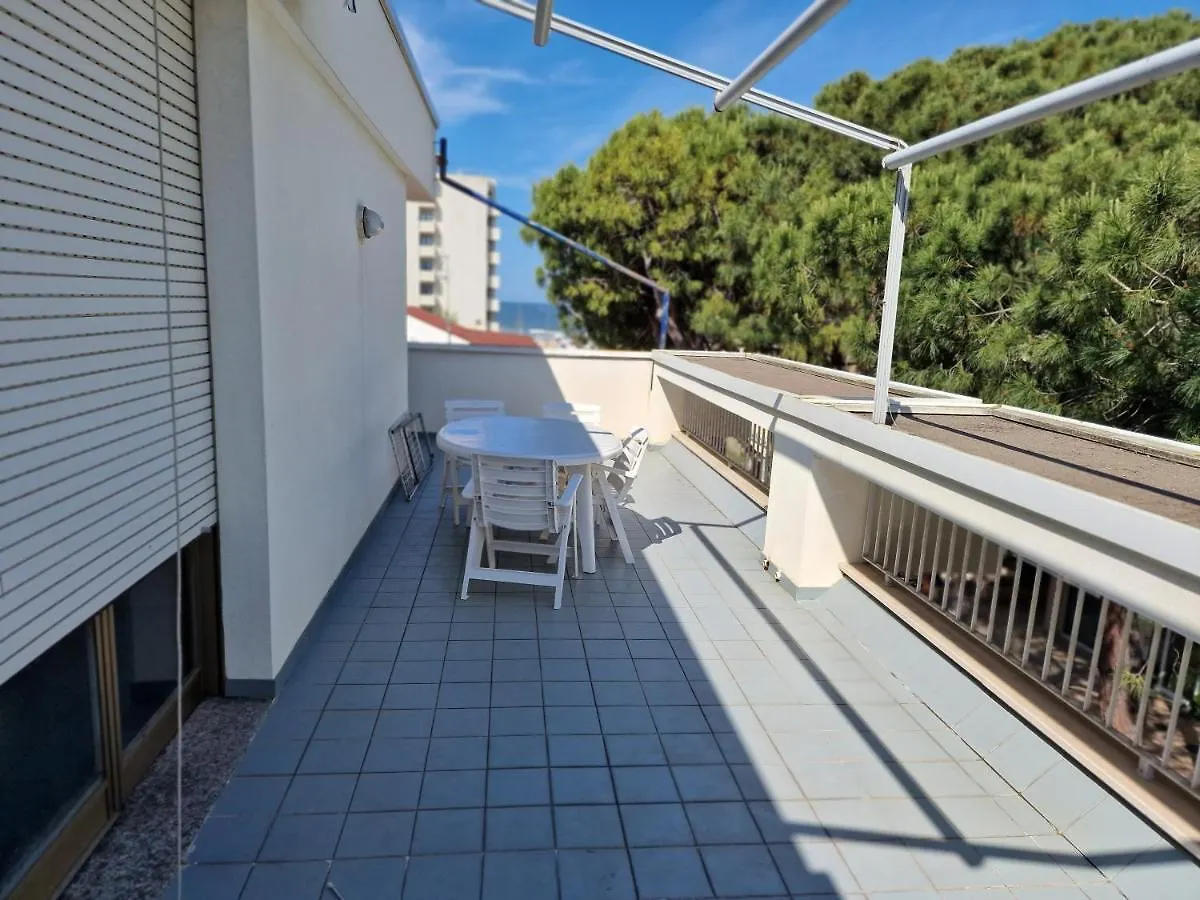 Cairoli Apartment Riccione Italy